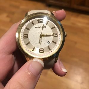 Classic while and gold Michael Kors watch